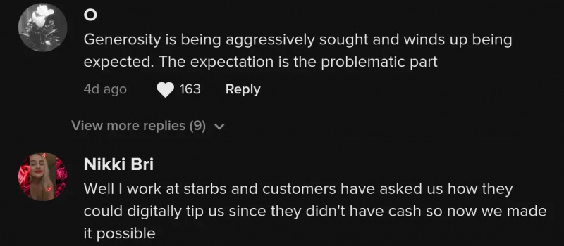 A starbucks ügyfelei áthajtják a tippeket