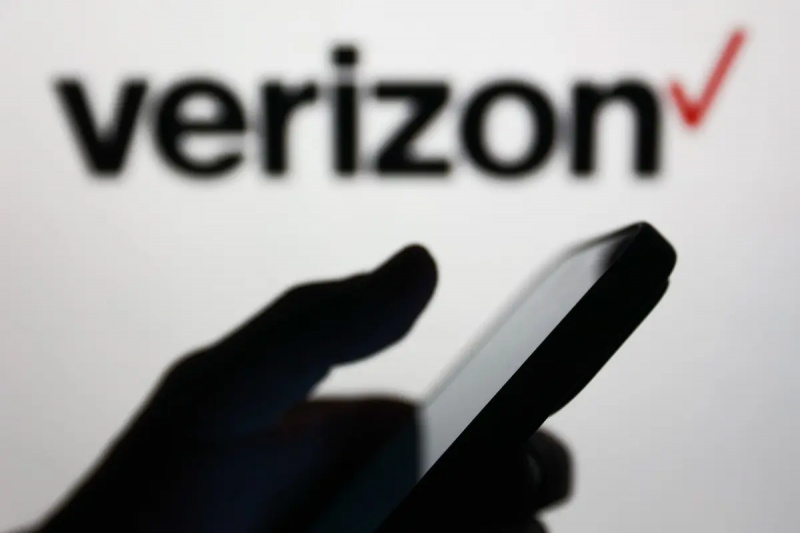 “你买了什么？” — 男子收到 4 亿美元 Verizon 电话账单